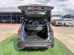 Toyota Yaris Cross full