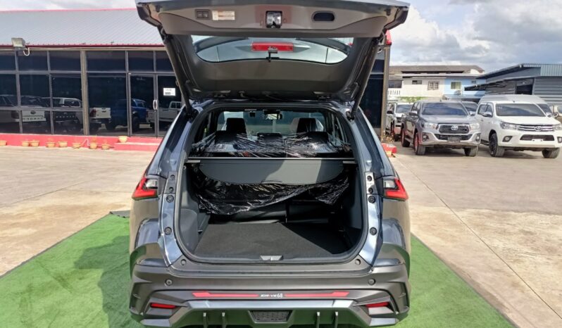 Toyota Yaris Cross full