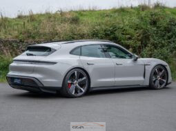 Porsche Taycan full