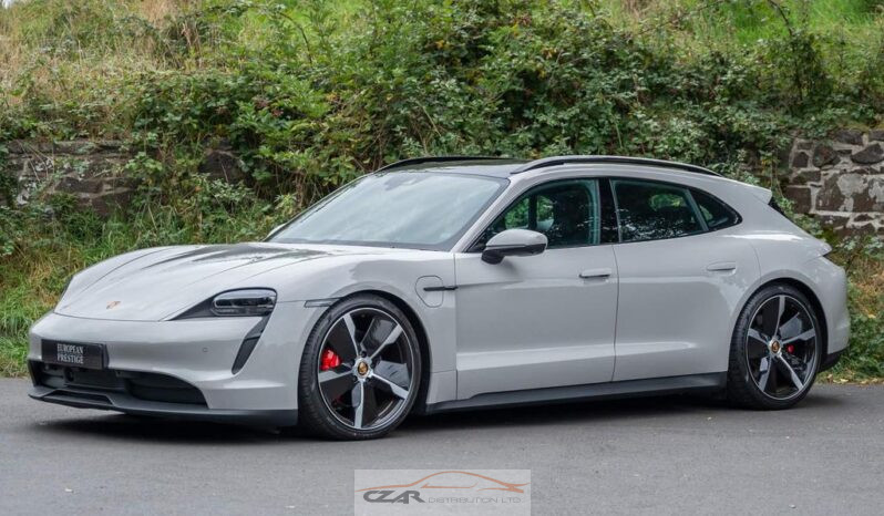 Porsche Taycan full