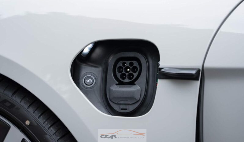 Porsche Taycan full