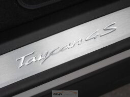 Porsche Taycan full