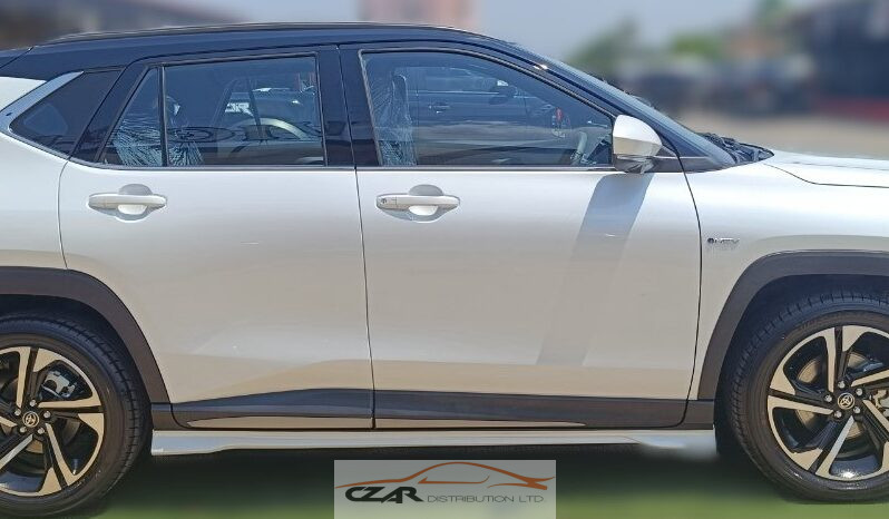 Toyota Yaris Cross | Premium Luxury full