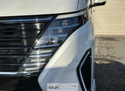 Nissan Serena | E-Power full