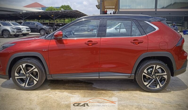 Toyota Yaris Cross | Premium Luxury full