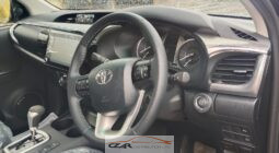 Toyota Hilux | Black Edition full