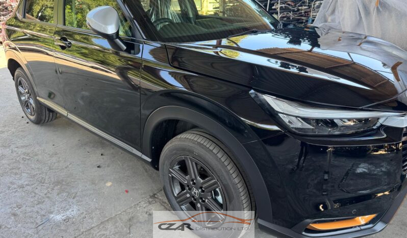 Honda Vezel X-Hunt full