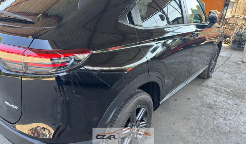 Honda Vezel X-Hunt full