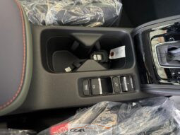 Honda Vezel X-Hunt full