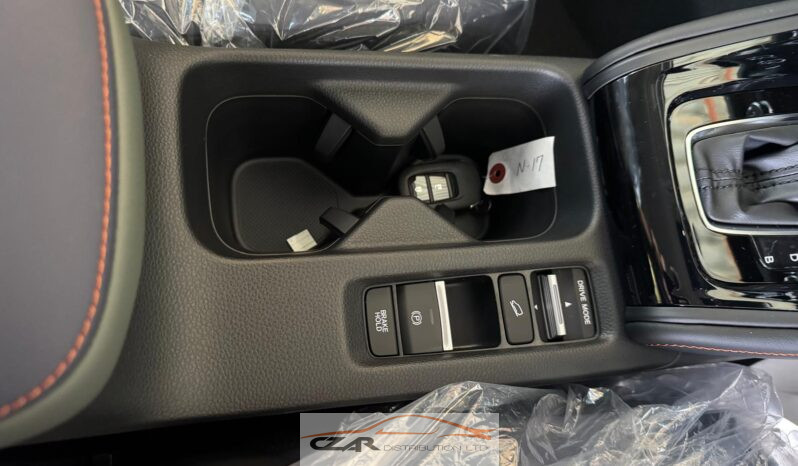 Honda Vezel X-Hunt full