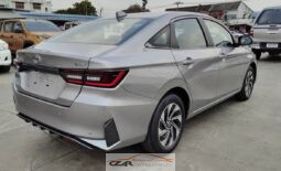 Toyota Yaris ATIV Premium full