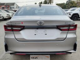 Toyota Yaris ATIV Premium full