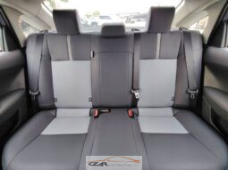 Toyota Yaris ATIV Premium full