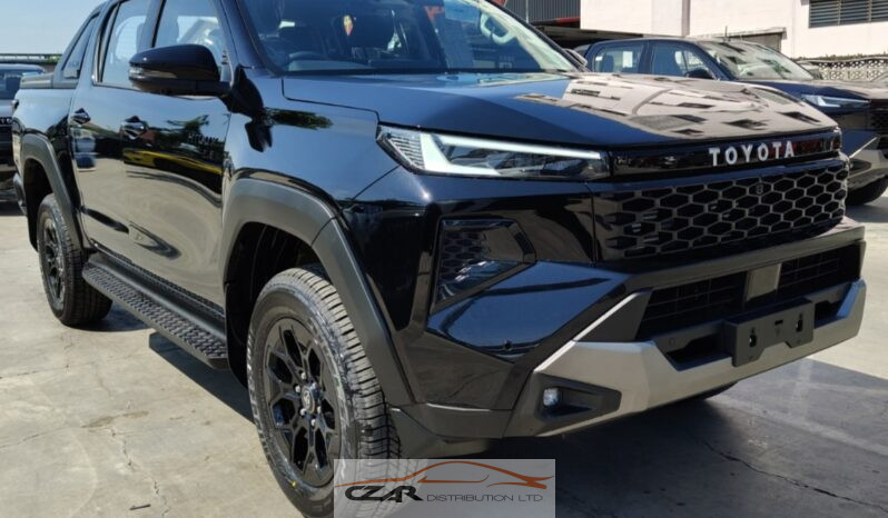 Toyota Hilux Travo Overland Plus full