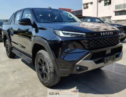 Toyota Hilux Travo Overland Plus full