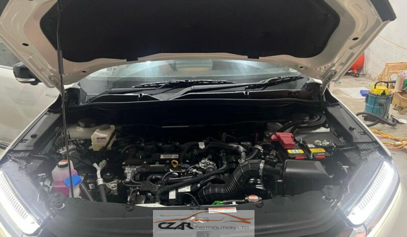 Toyota Hyryder V Strong full