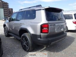 New Toyota Land Cruiser full