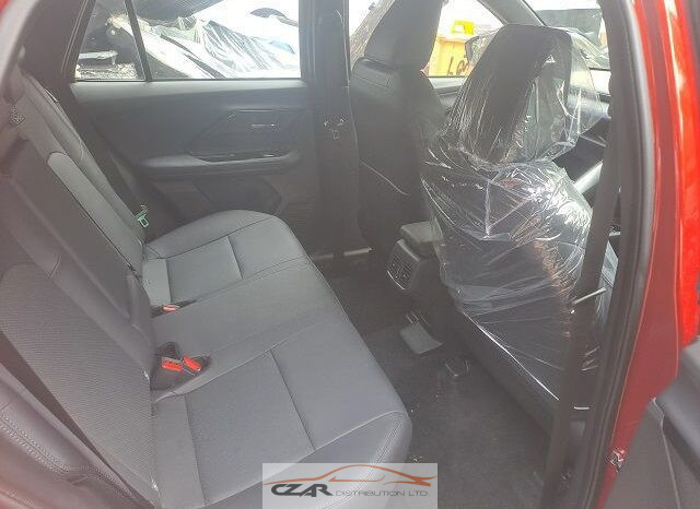 Toyota Yaris Cross full