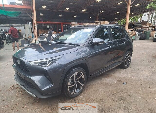 Toyota Yaris Cross full