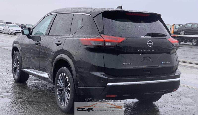 Nissan X-Trail full