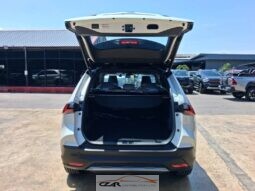 Toyota Yaris Cross full